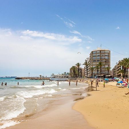 A Bright And Cozy Apartment Right Next To The Sea Torrevieja Exterior photo